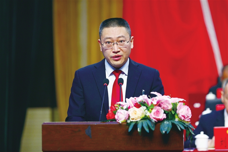 市政协委员：刘发社