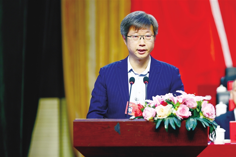 市政协常委：刘枫